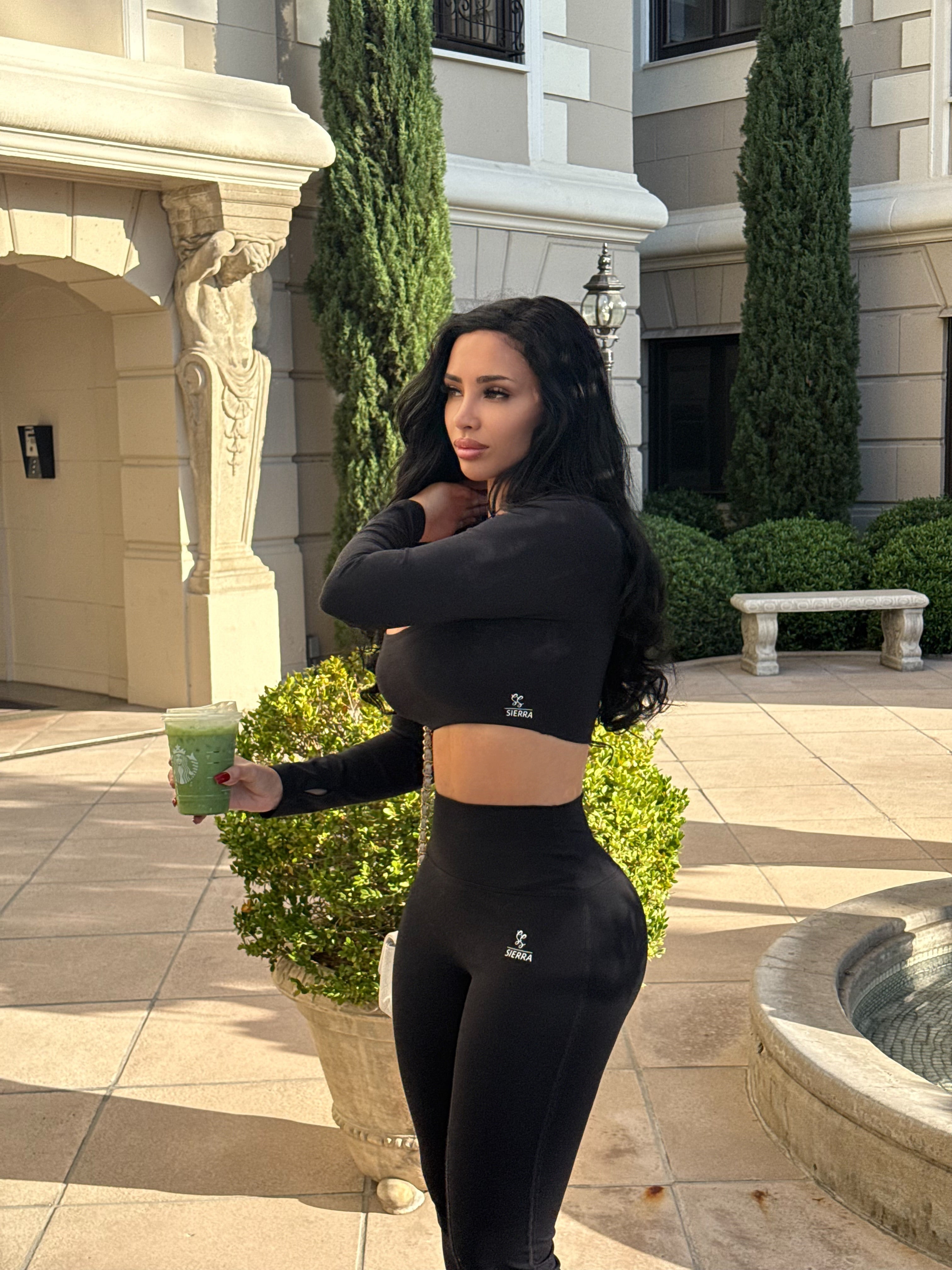 FlexFlaire Leggings - Black